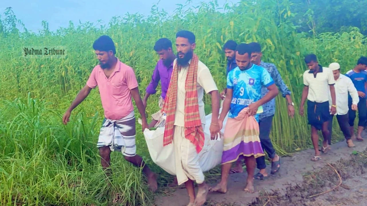 পাবনায় আওয়ামী লীগ নেতাকে গলা কেটে হত্যা